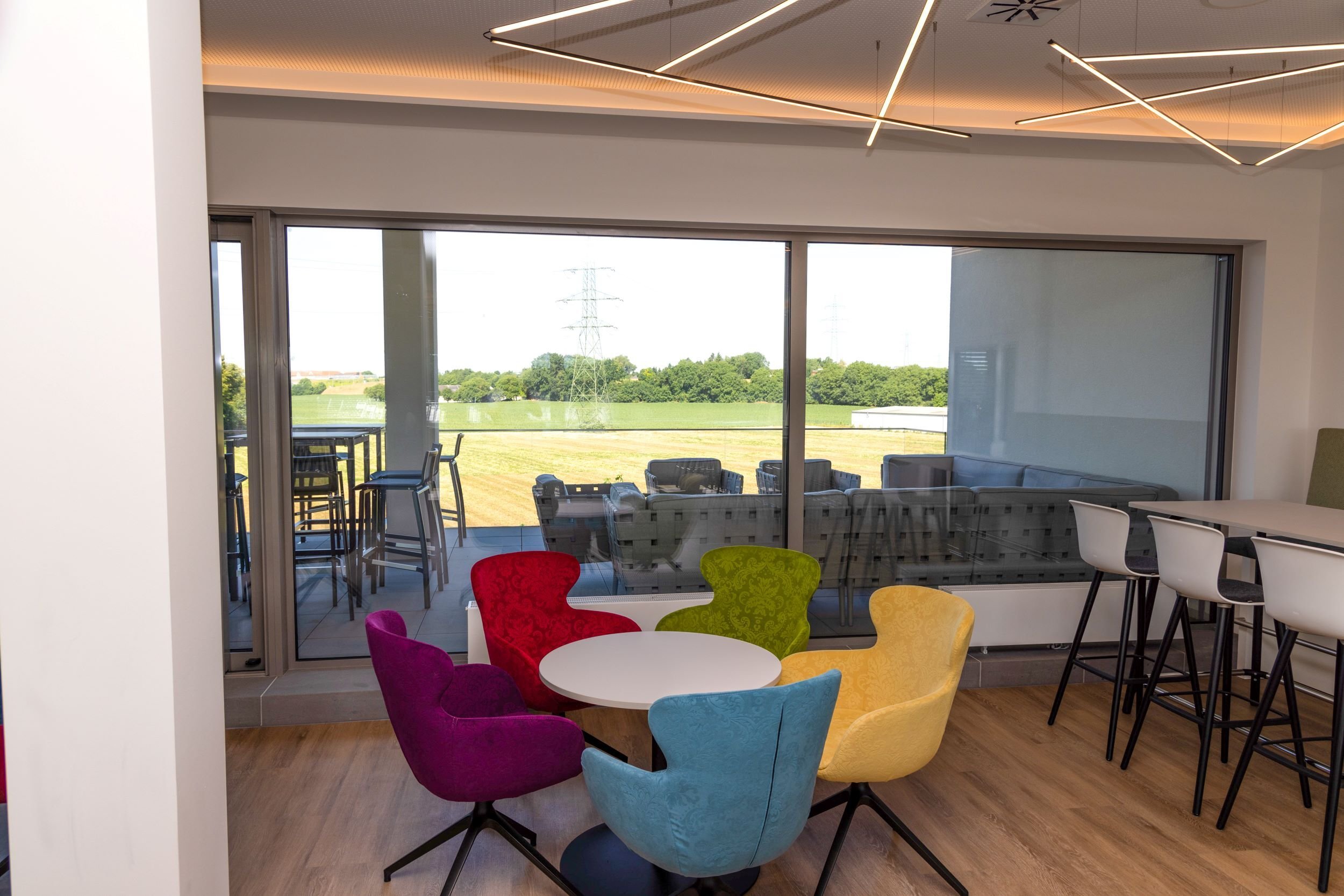 2511_Office_ACPcubido_7